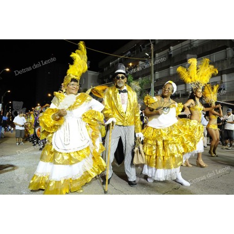Desfile de Llamadas en Carnaval
