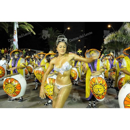 Desfile de Llamadas en Carnaval