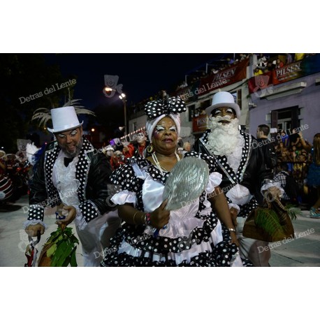 Desfile de Llamadas en Carnaval