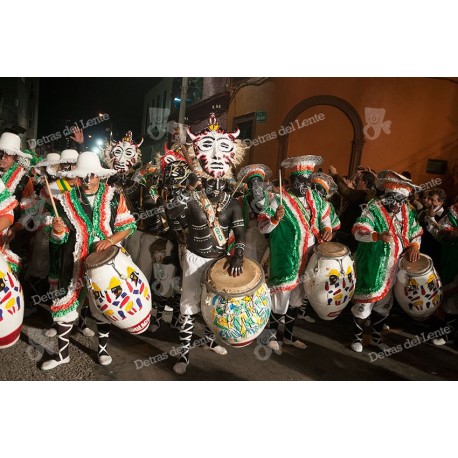 Desfile de Llamadas en Carnaval