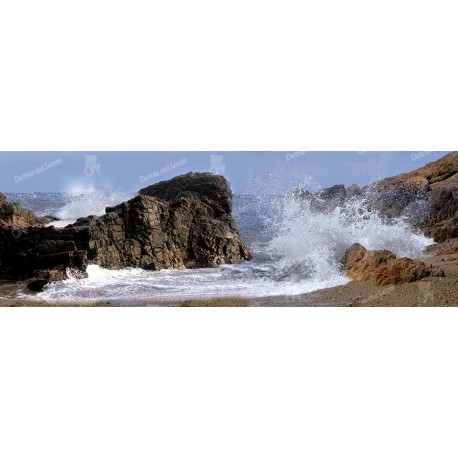 Panorámica rocas y el mar