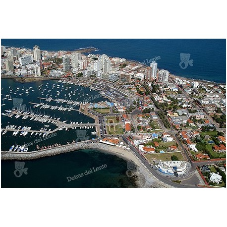 Puerto de Punta del Este, vista aérea