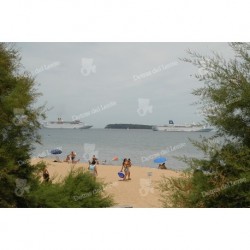 Isla de Gorriti, Playa Honda