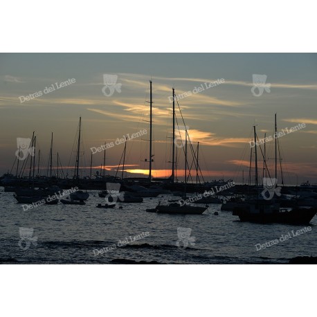 Puesta de Sol en la escollera