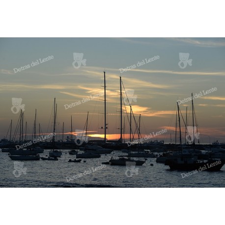 Puesta de Sol en la escollera