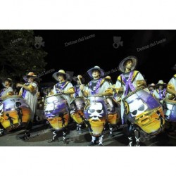 Desfile de Llamadas en Carnaval
