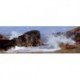 Panorámica de las rocas y el mar en las Grutas